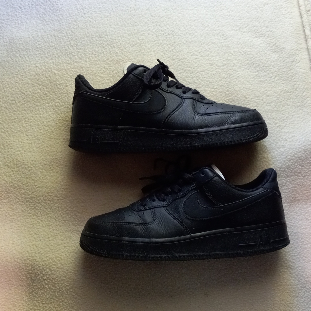 Black on black suade Af1's size 9.5